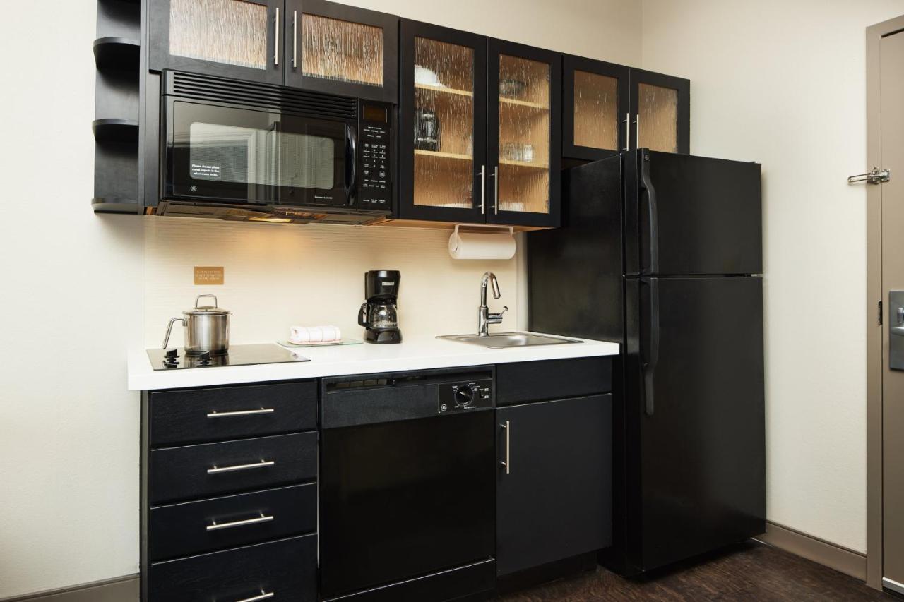 Candlewood Suites Charleston-Northwoods By Ihg North Charleston Zewnętrze zdjęcie
