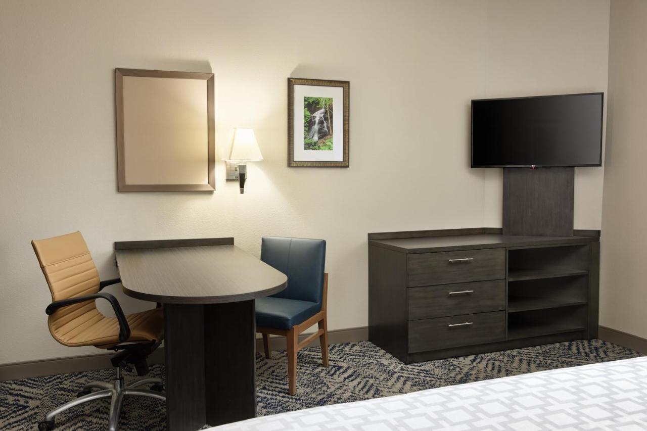 Candlewood Suites Charleston-Northwoods By Ihg North Charleston Zewnętrze zdjęcie