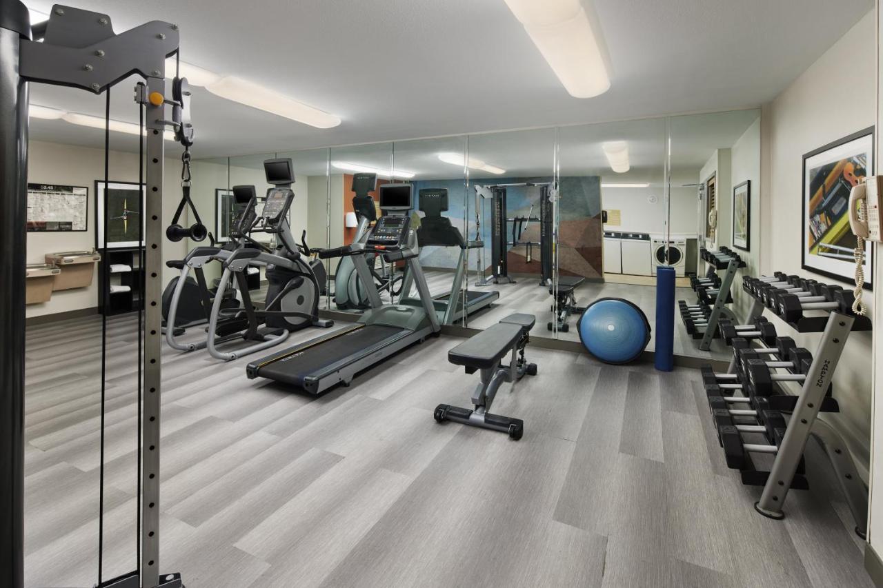 Candlewood Suites Charleston-Northwoods By Ihg North Charleston Zewnętrze zdjęcie