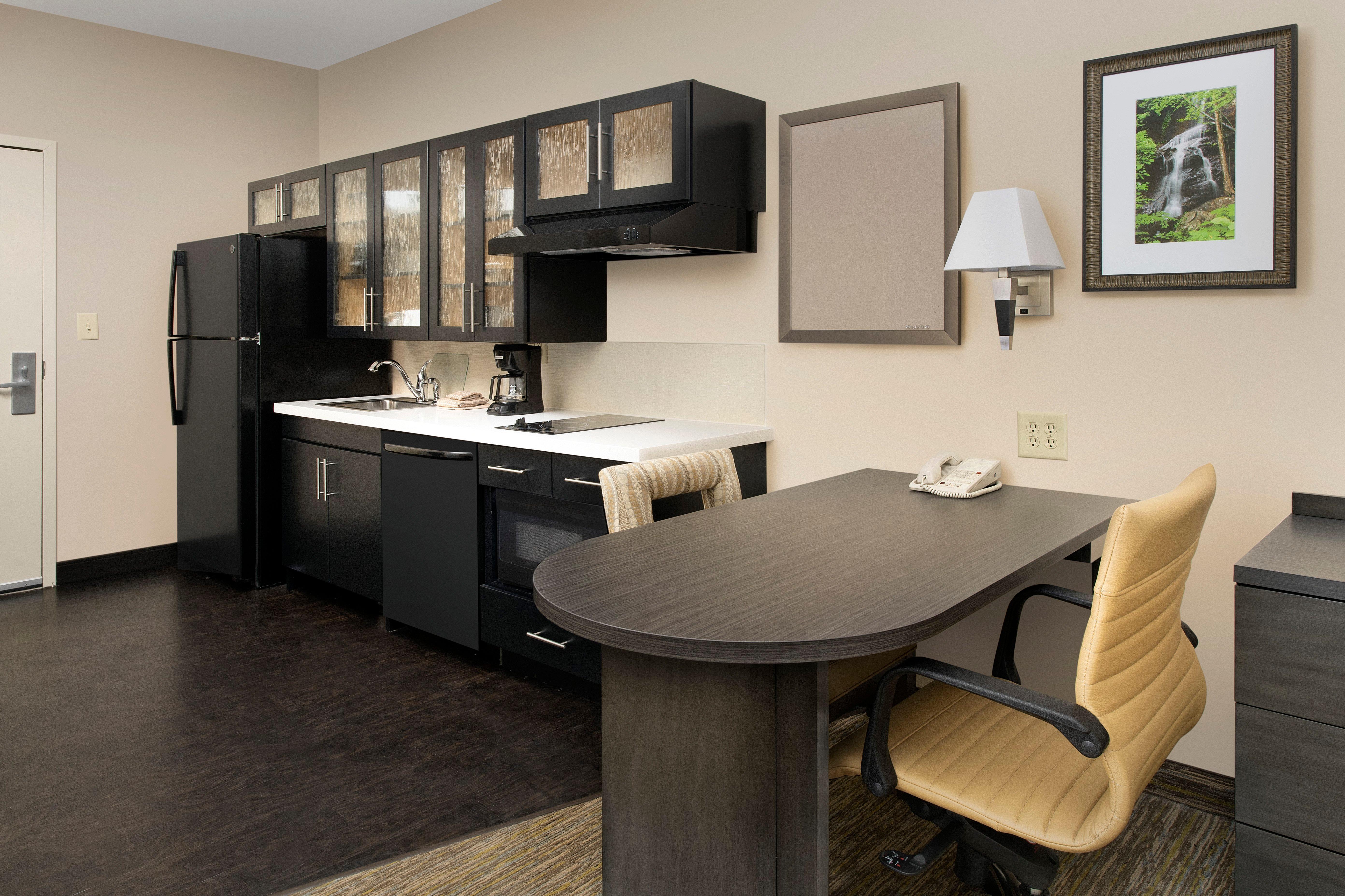 Candlewood Suites Charleston-Northwoods By Ihg North Charleston Zewnętrze zdjęcie