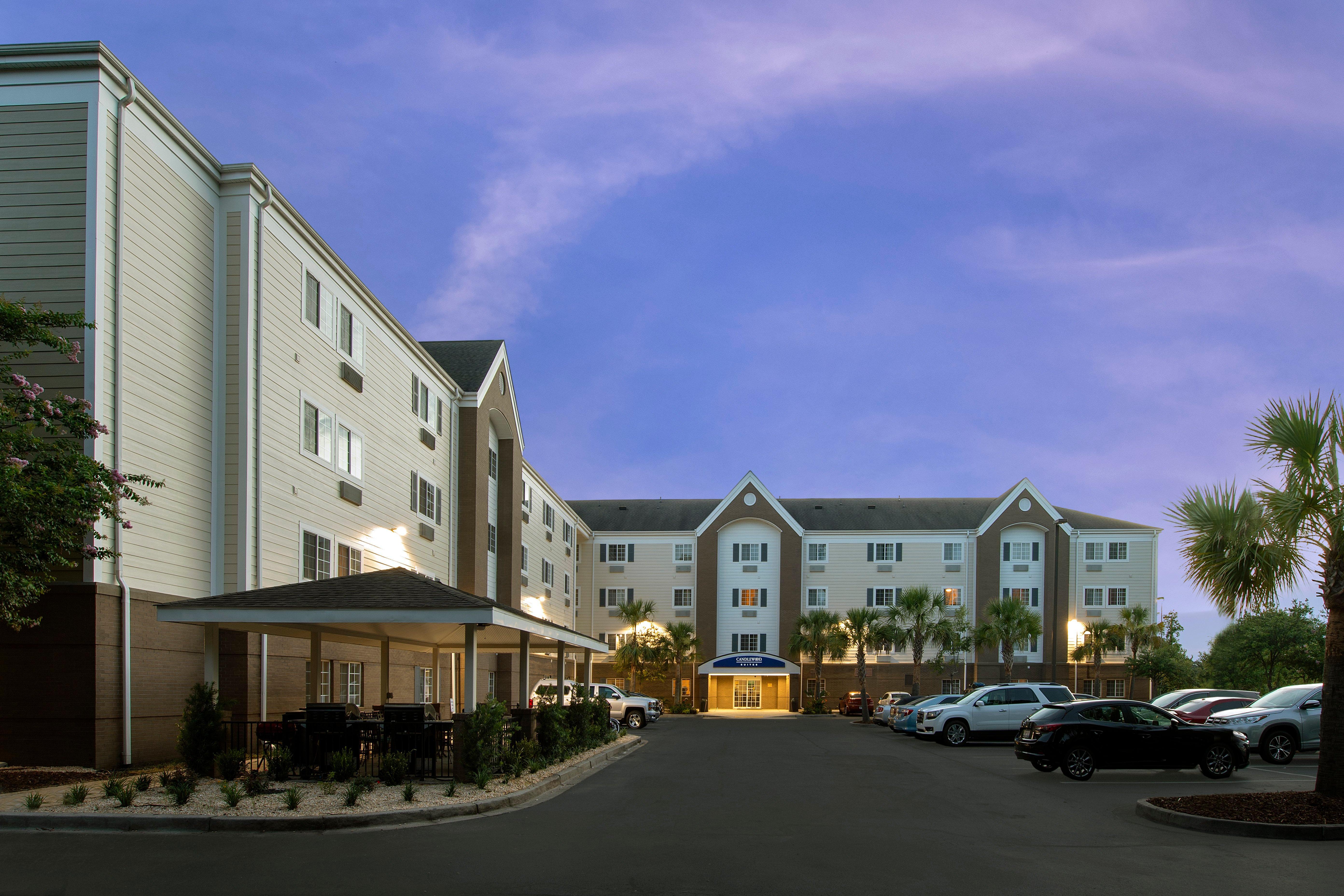 Candlewood Suites Charleston-Northwoods By Ihg North Charleston Zewnętrze zdjęcie
