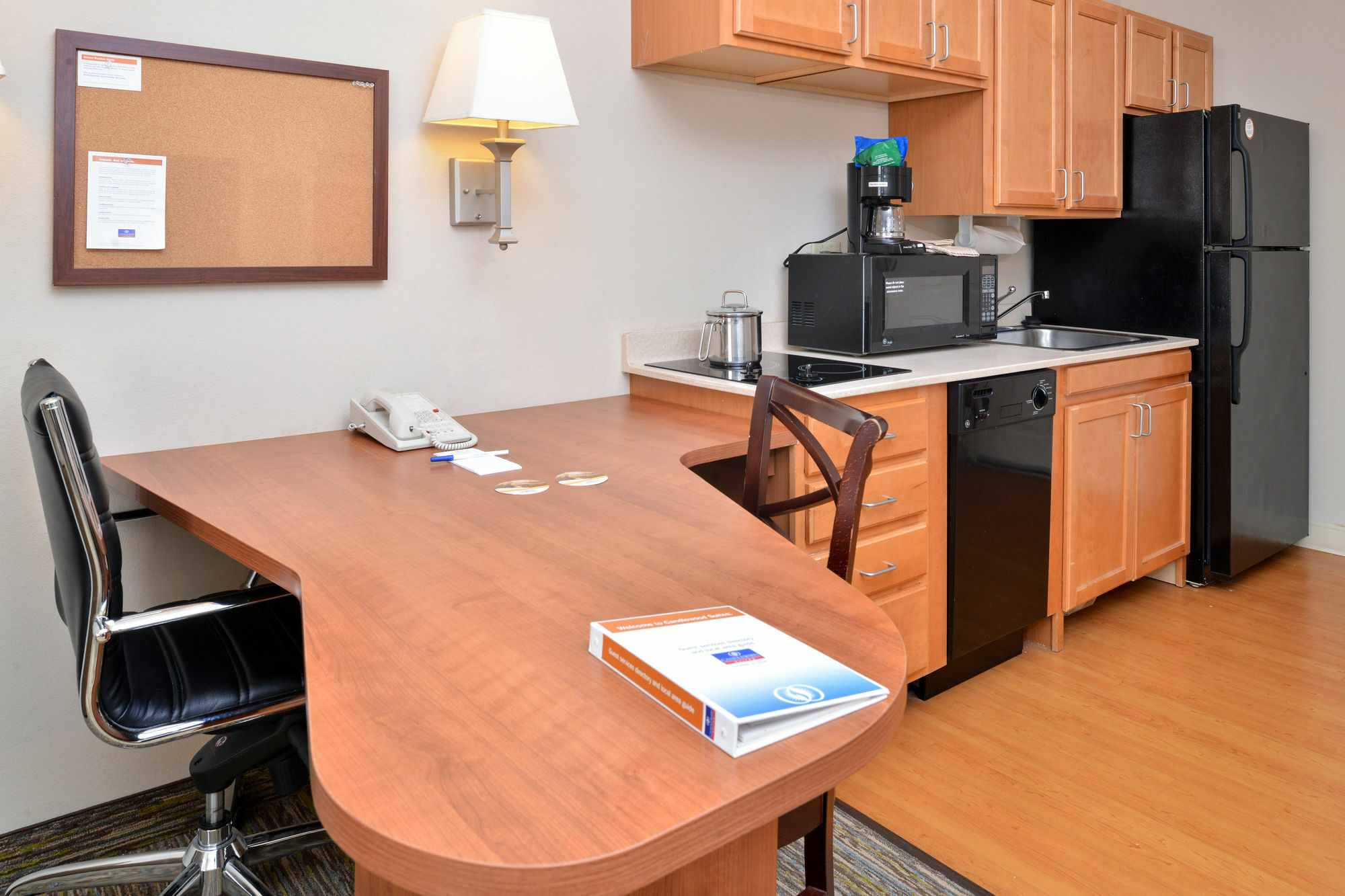 Candlewood Suites Charleston-Northwoods By Ihg North Charleston Zewnętrze zdjęcie
